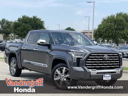 2023 Toyota Tundra Hybrid Capstone