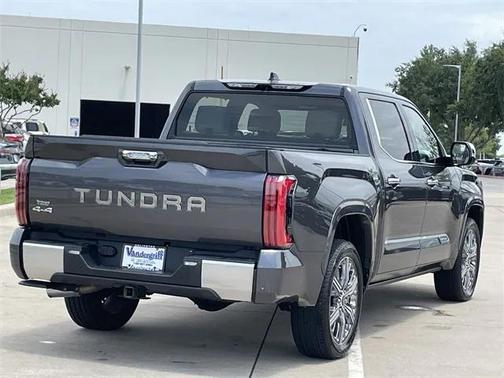 2023 Toyota Tundra Hybrid Capstone