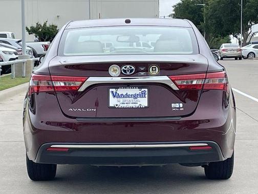 Ooh La La Rouge Mica 2018 Toyota Avalon Hybrid XLE Premium