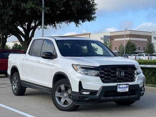 Platinum White Pearl 2024 Honda Ridgeline TrailSport