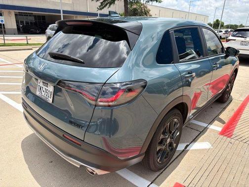 Nordic Forest Pearl 2024 Honda HR-V 2WD Sport
