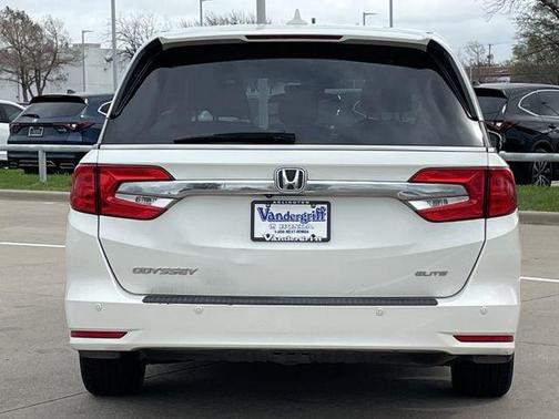 2019 Honda Odyssey Elite