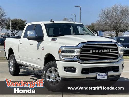 2024 RAM 2500 Laramie Crew Cab 4x4 6'4' Box