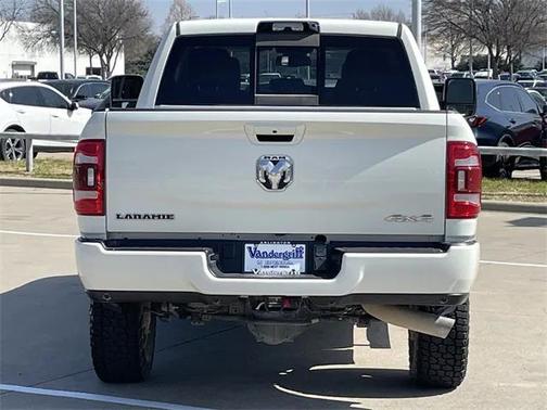 2024 RAM 2500 Laramie Crew Cab 4x4 6'4' Box