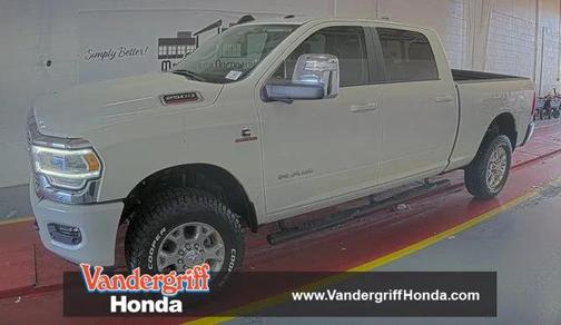 2024 RAM 2500 Laramie Crew Cab 4x4 6'4' Box