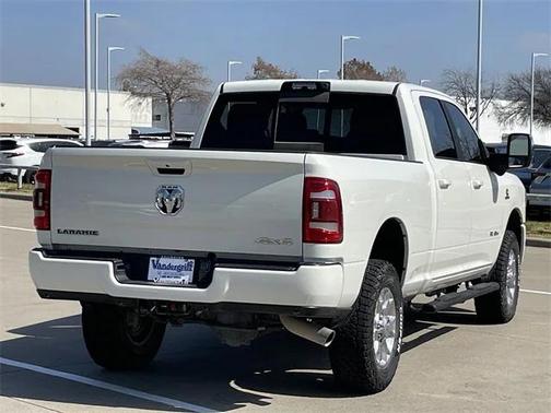 2024 RAM 2500 Laramie Crew Cab 4x4 6'4' Box