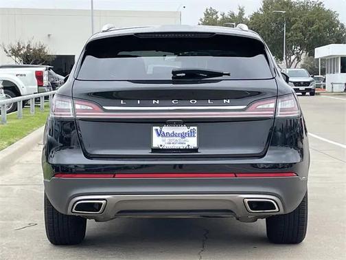 2022 Lincoln Nautilus Standard