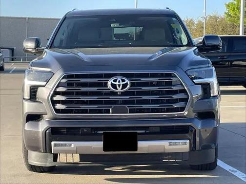 2023 Toyota Sequoia Limited