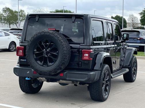 Black Clearcoat 2022 Jeep Wrangler Unlimited 4xe Sahara