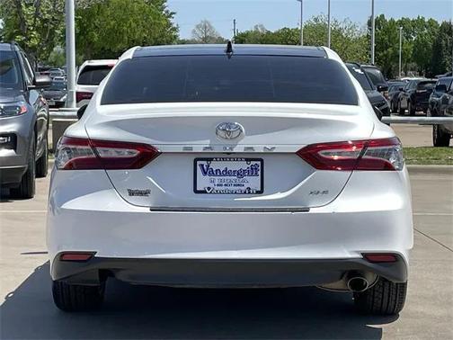 2020 Toyota Camry XLE