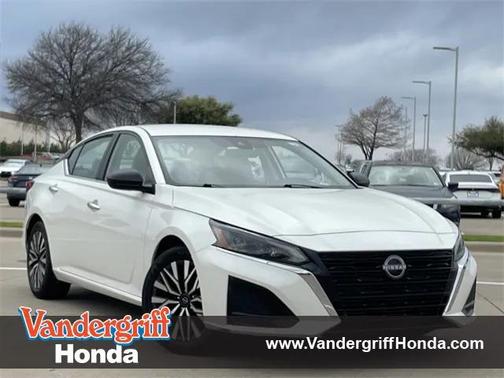 2025 Nissan Altima 2.5 SV