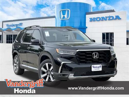 2025 Honda Pilot Touring 8-Passenger