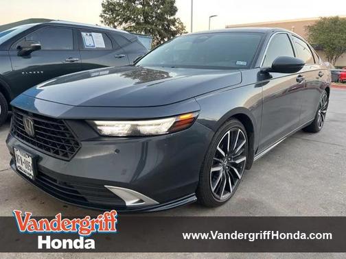 2023 Honda Accord Hybrid Touring