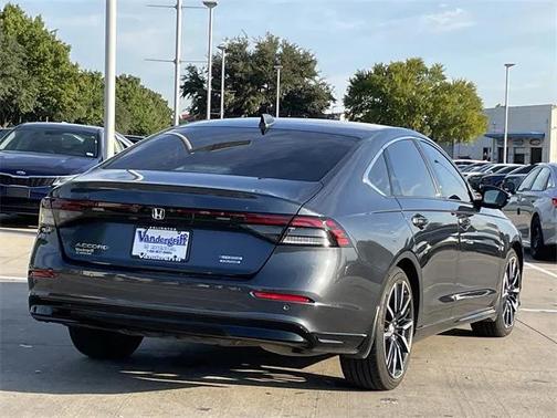 2023 Honda Accord Hybrid Touring