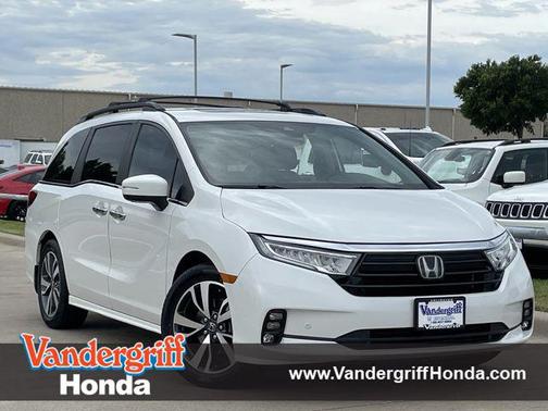 Platinum White Pearl 2023 Honda Odyssey Touring