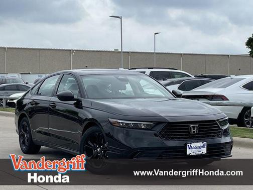 Crystal Black Pearl 2025 Honda Accord SE