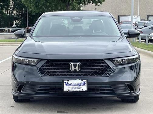 Crystal Black Pearl 2025 Honda Accord SE
