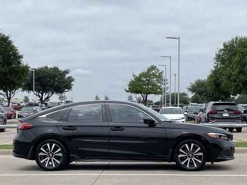 Crystal Black Pearl 2024 Honda Civic EX-L