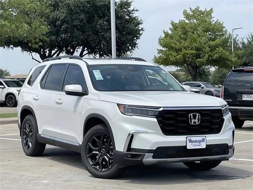 2025 Honda Pilot Touring 8-Passenger