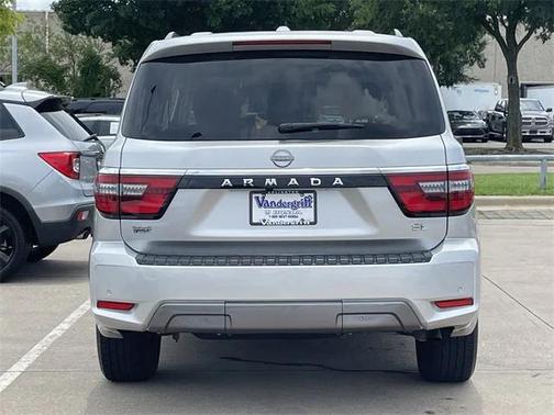 2023 Nissan Armada SL 2WD