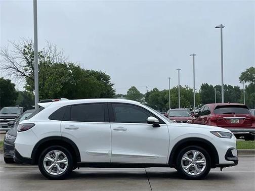 2023 Honda HR-V LX