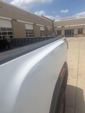 Summit White 2025 GMC Sierra 2500 SLT
