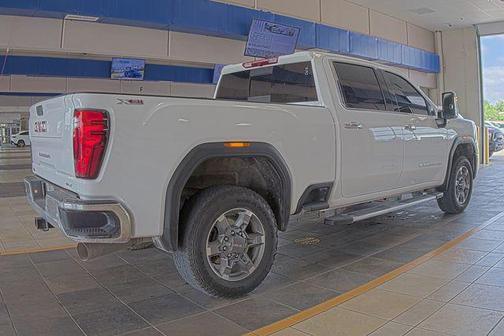 Summit White 2025 GMC Sierra 2500 SLT