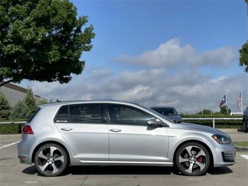 2015 Volkswagen Golf GTI 2.0T Autobahn 4-Door