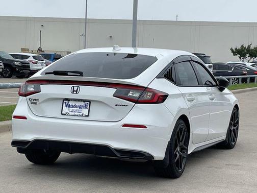 Platinum White Pearl 2025 Honda Civic Sport