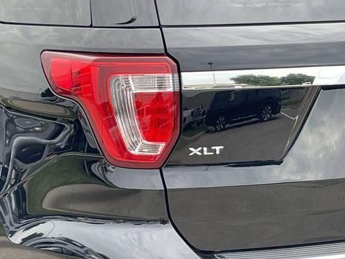 Shadow Black 2018 Ford Explorer XLT