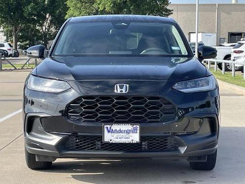 Crystal Black Pearl 2025 Honda HR-V LX