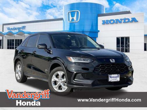 Crystal Black Pearl 2025 Honda HR-V LX
