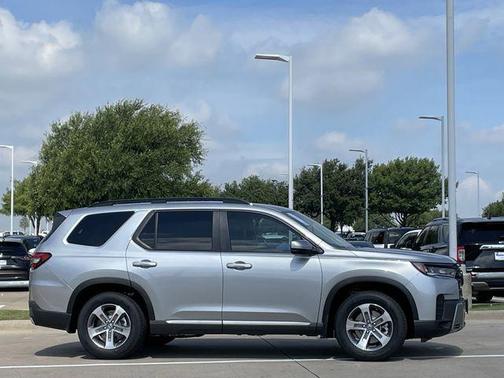 Solar Silver 2026 Honda Pilot EX-L