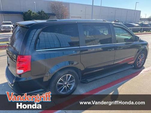 2017 Dodge Grand Caravan SXT