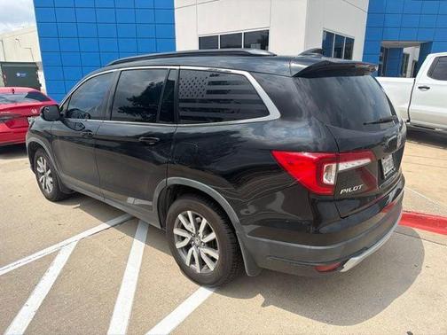 Crystal Black Pearl 2020 Honda Pilot 2WD EX-L