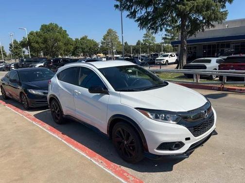 2022 Honda HR-V AWD Sport