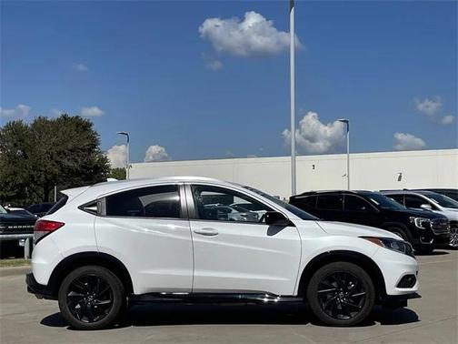 2022 Honda HR-V AWD Sport