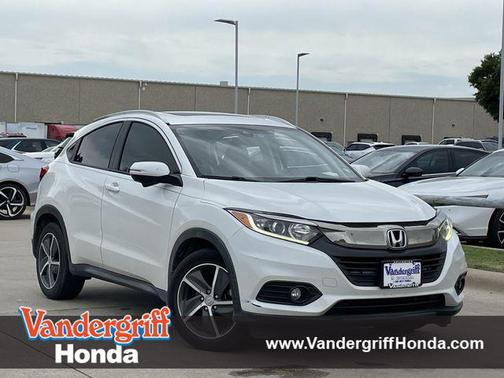 Platinum White Pearl 2021 Honda HR-V EX