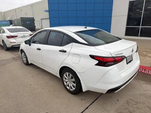 2020 Nissan Versa 1.6 S