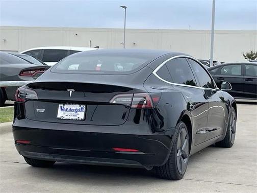 2019 Tesla Model 3 Standard Range Plus