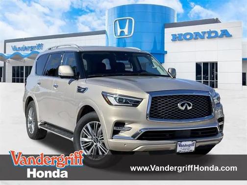 2023 INFINITI QX80 Luxe