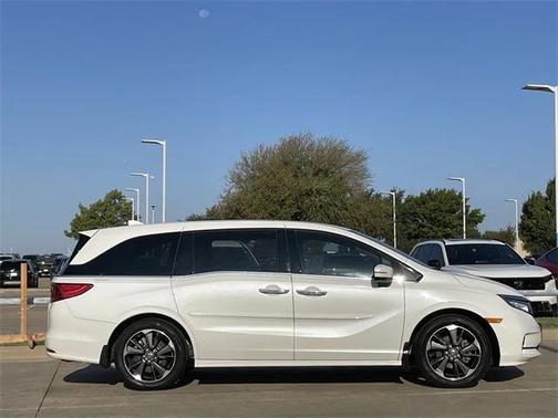 2022 Honda Odyssey Elite