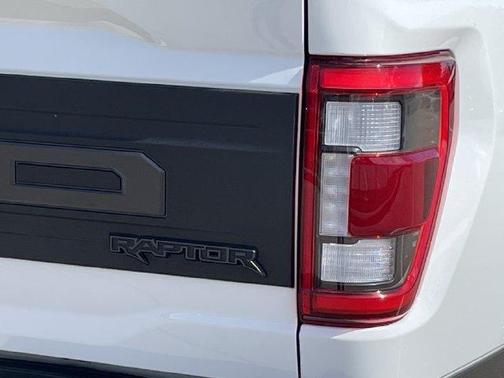 Oxford White 2023 Ford F-150 Raptor