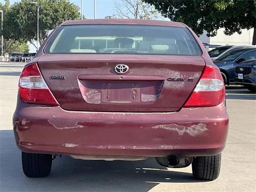 2004 Toyota Camry SE