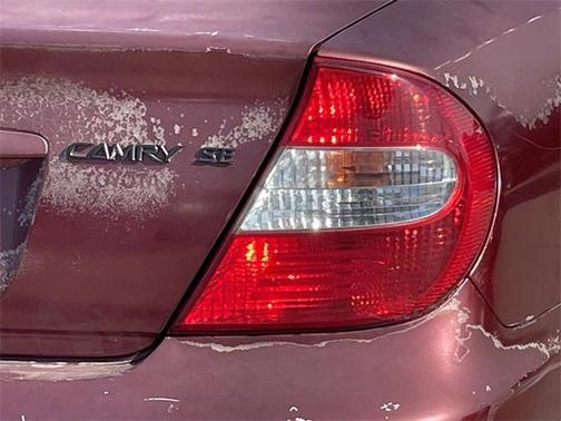 2004 Toyota Camry SE