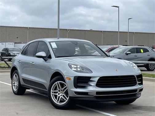 2021 Porsche Macan Base