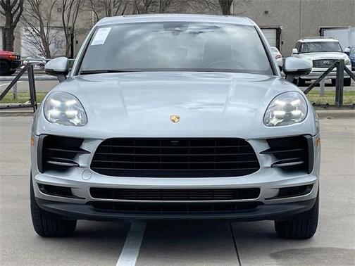 2021 Porsche Macan Base