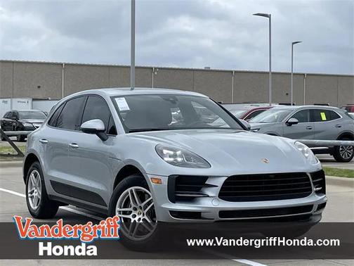 2021 Porsche Macan Base