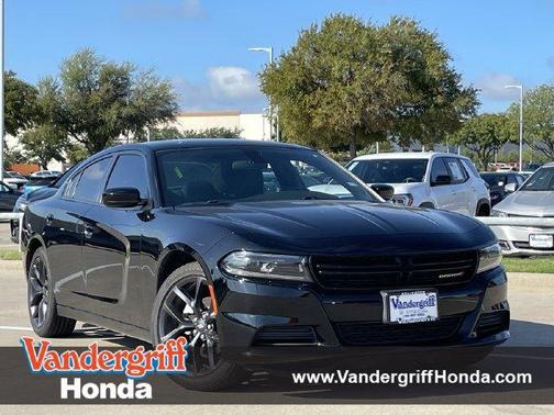Pitch Black Clearcoat 2022 Dodge Charger SXT