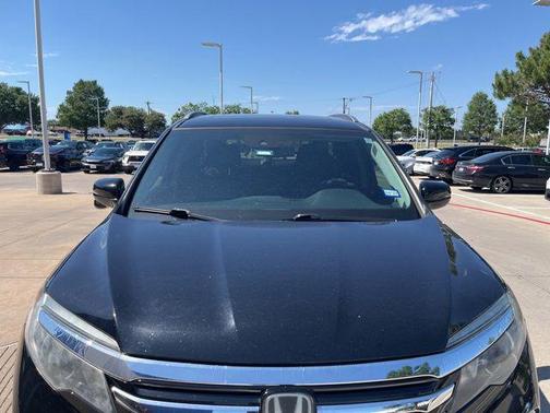 Black 2017 Honda Pilot Touring